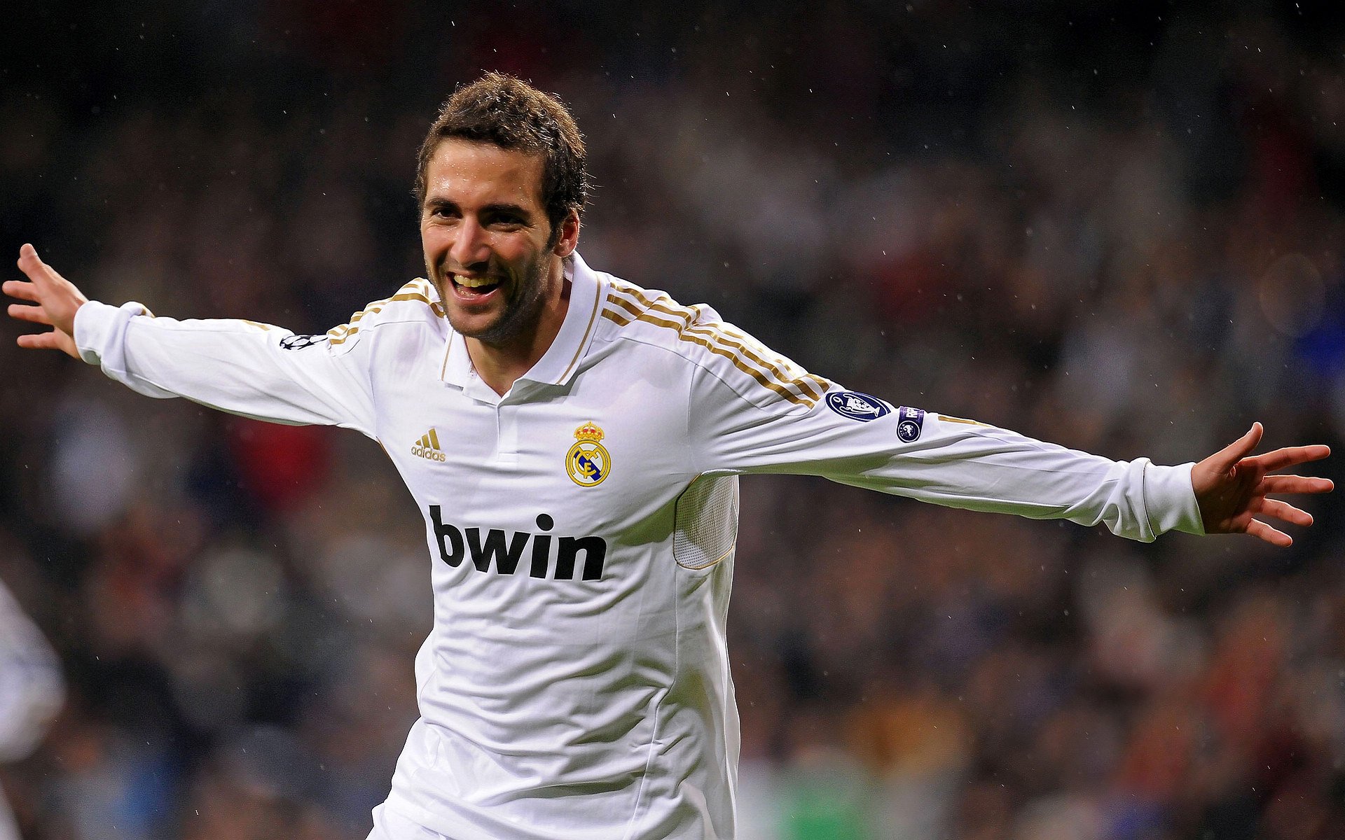 AYX体育官网-盘点欧冠中最漂亮的团队配合，欧冠队伍介绍